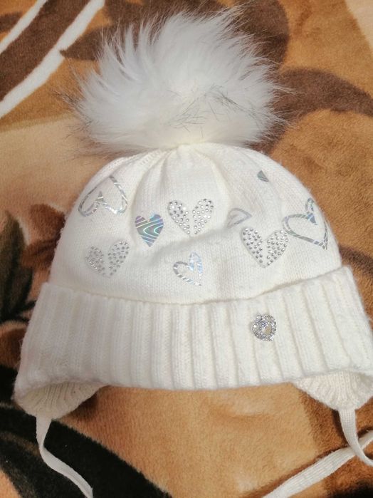 Шапка зимняя на девочку