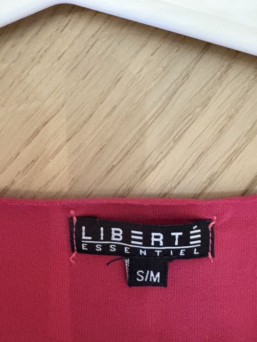 Lejąca luźna miła w dotyku Nowa S/M Liberte Essentiel