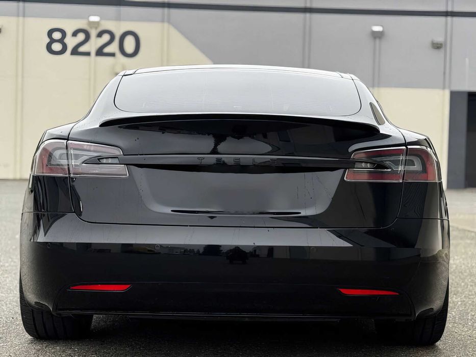 Tesla Model S 100D      2017