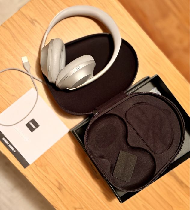 Bose Noise Cancelling Headphones 700 + nowe Pady
