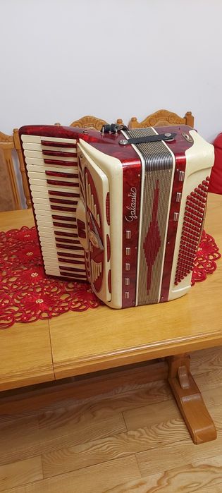 Akordeon Galanti 120