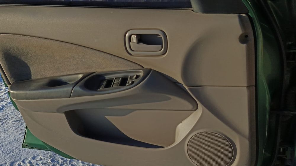 Продам Nissan almera автомат