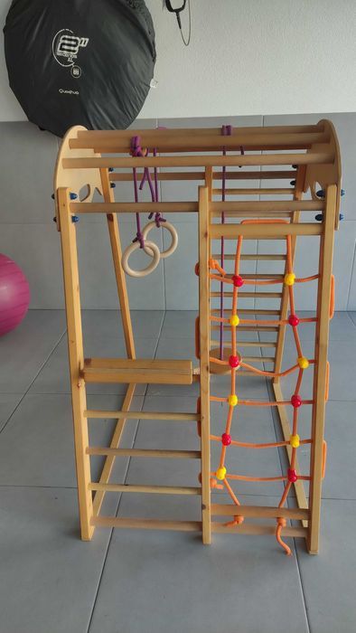 Ginásio Infantil em Madeira – Rina Gym (Escalada, Argolas e Balanço)
