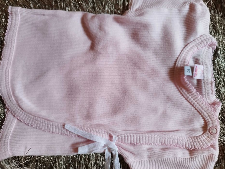 Ubranka dla niemowląt