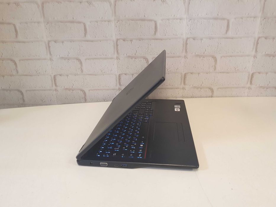 Ноутбук для работы Fujitsu E5510∎i5-10210U∎16GB∎SSD∎IPS∎Гар-я 2 года