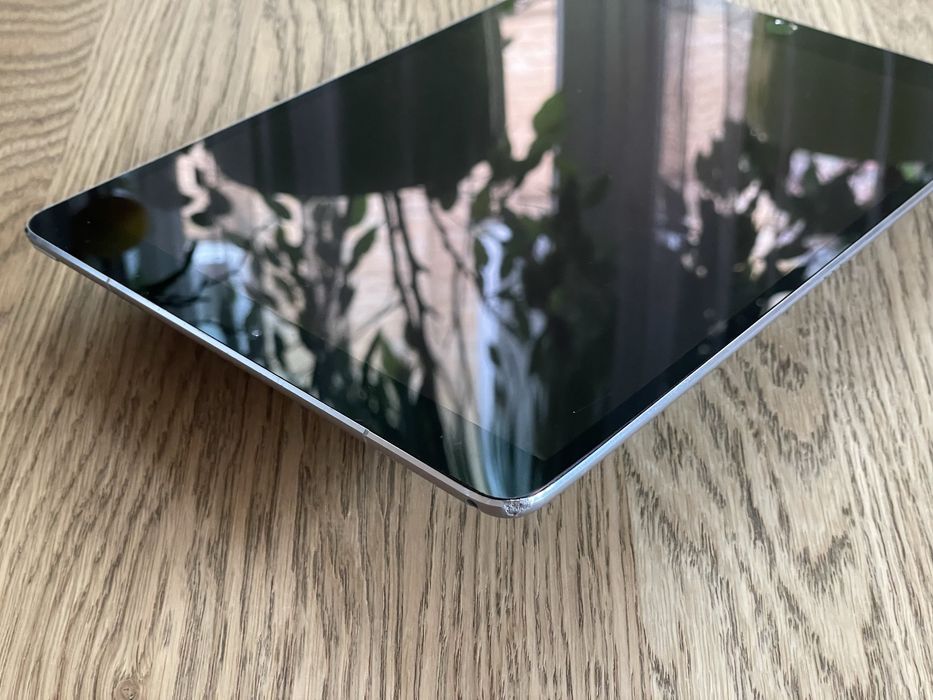 Планшет Apple iPad Pro 10.5 in. Пам'ять 64Gb. Модель Wi‑Fi + Cellular