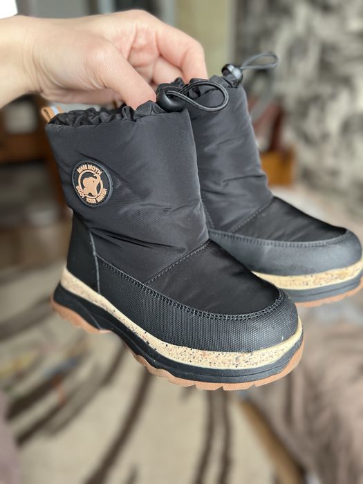 Нове зимове взуття 26р. (Устілка 17см)