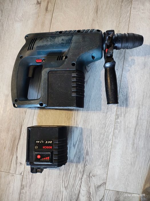 Sprzedam akumulatorowa wiertarkę Bosch
