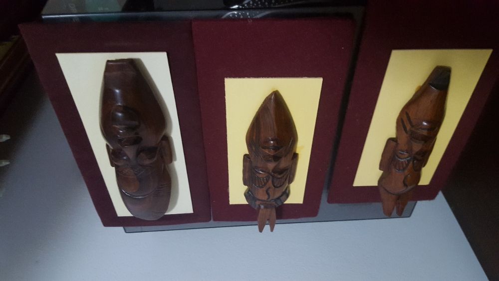 colecção de 50 quadros a oleo