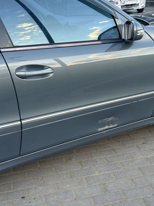 Продам w211 3.0 4matic