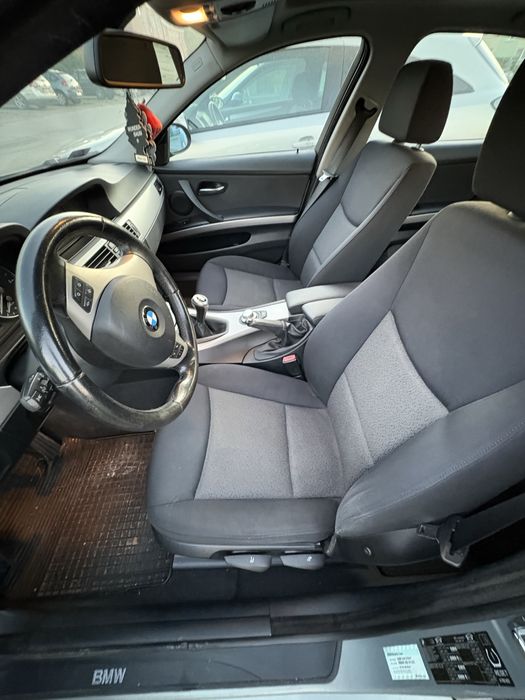 BMW e90 320i 2006r