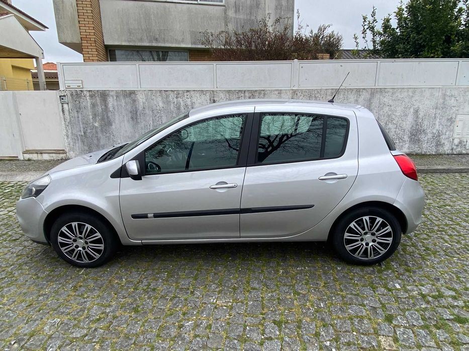 Renault Clio 2010