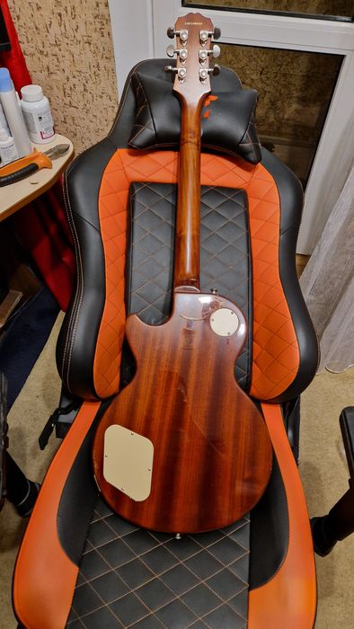 Гітара з кейсом Epiphone Les Paul Standart Pro Plus