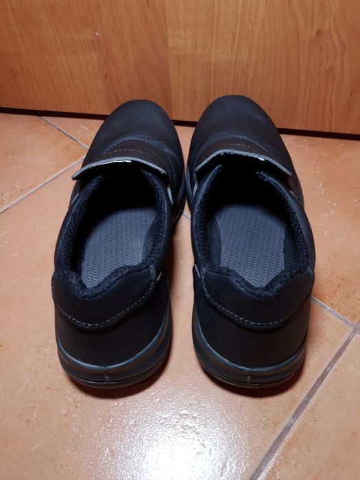 Робоче, будівельне взуття aboutblu з твердим носком