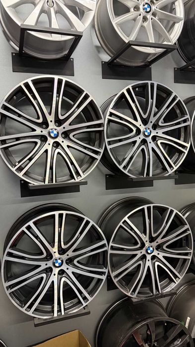 R20 5/112 8-9J ET30-44 Оригінальні диски R20 для BMW 5 серії (кузов G30) оригінал компклект