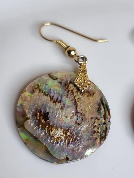 Оригінальні вінтажні сережки з натурального перламутру