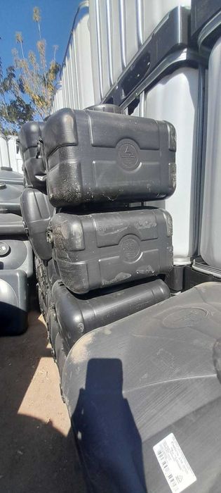 Продам пластикові бочки для води від 60 л до 10 000 л