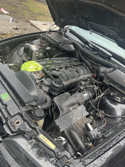 Продам е39 1998г