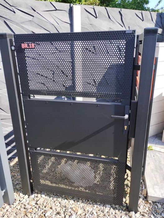 Furtka powystawowa 100x150cm, czarny