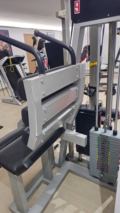 Máquina Abdominal Profissional 120kg – Excelente Estado