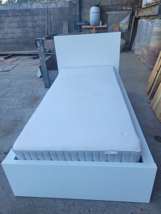 Cama Malm single