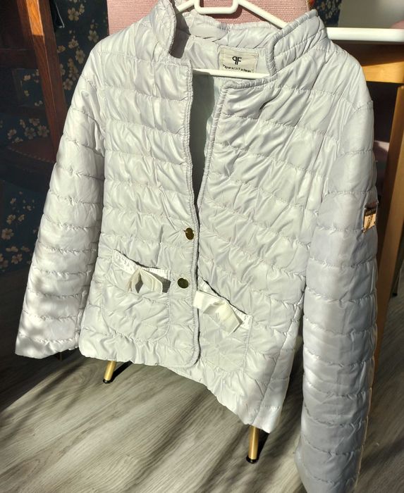 Kurtka Paparazzi Fashion - szara, pikowana ze stójką rozm.36 wiosenna