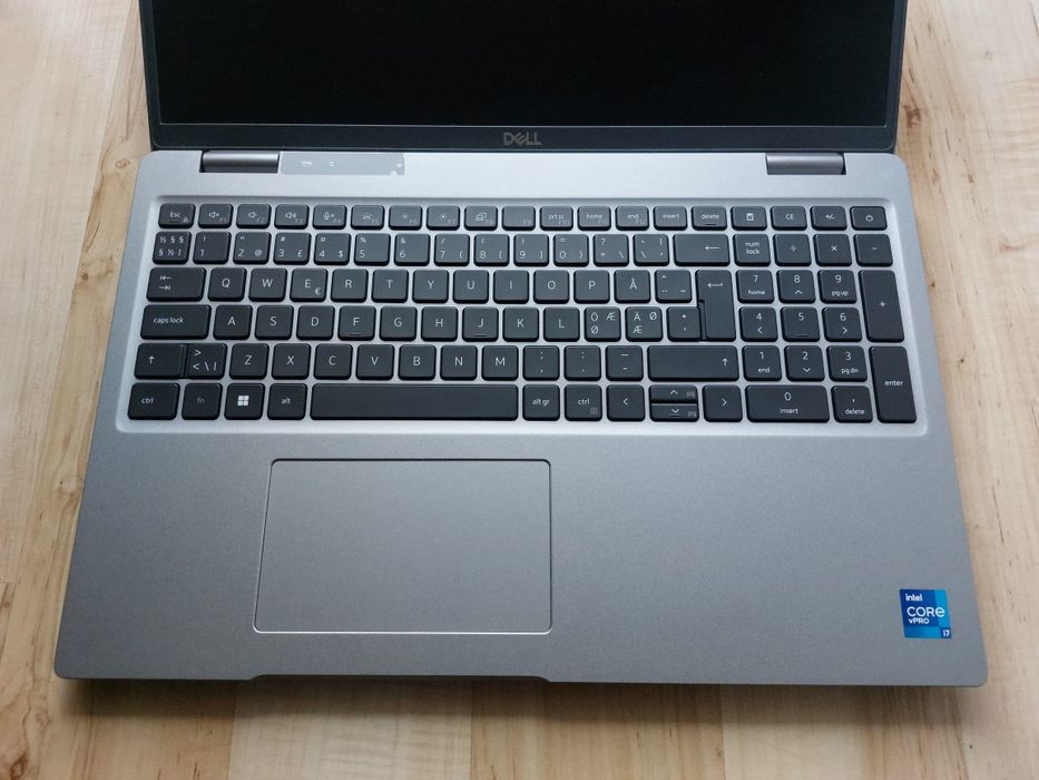 Dell latitude 5521  i7-11850H/32GB/512SSD/FHD/Nvidia MX 450/Bat.Good/