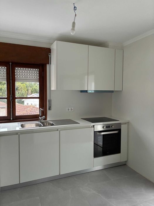 Arrenda-se  Imóveis / Apartamentos
