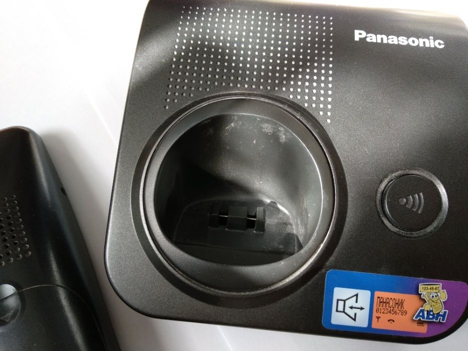 Телефон радио Panasonic KX-TG7207 UA