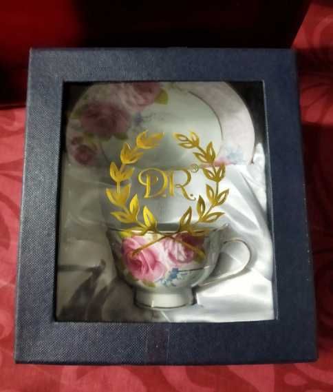 Chávena e Pires de Chá - D.R Porcelanas