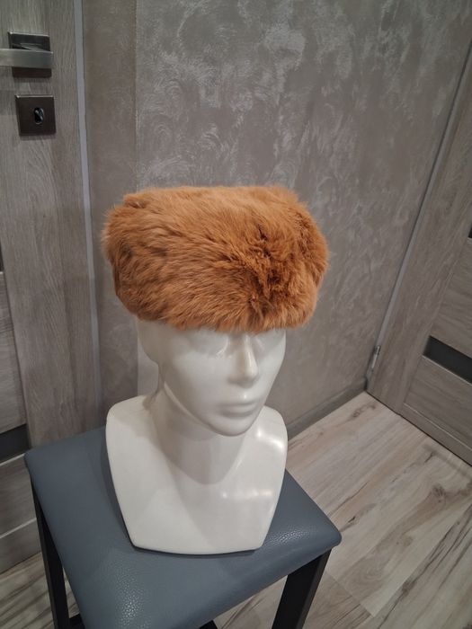 Czapka ruda z naturalnego futerka