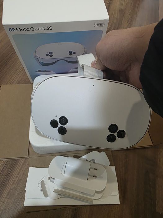Meta Quest 3s – 128GB, Praticamente Novo, Completo com Todos Acessório