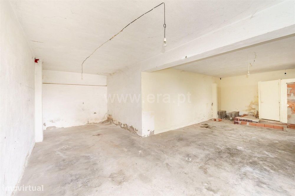 Garagem / Belmonte, Belmonte