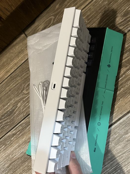 Ігрова механічна механическая клавіатура 60% Weiyu геймерська