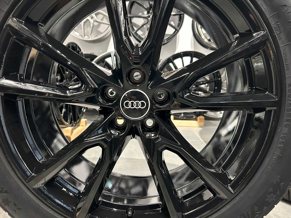 Oryginalne koła zimowe 20 5x112 ET39 Audi Q5 FY GU 255/45R20 Tracmax