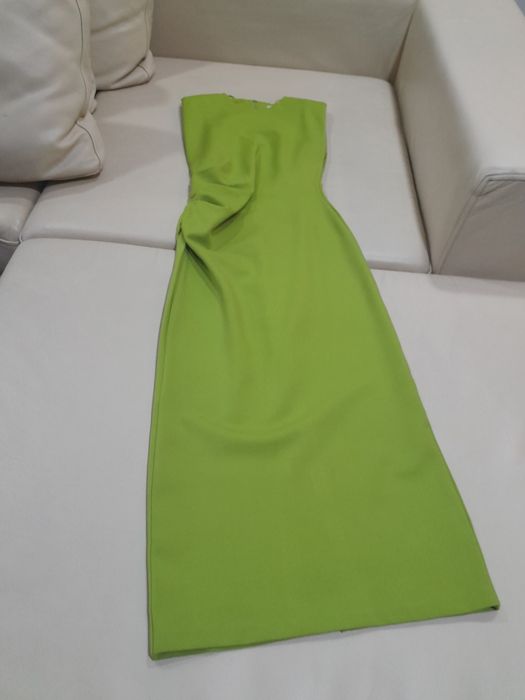 Vestido Midi Zara
