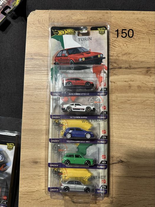 Hot wheels premium world tour