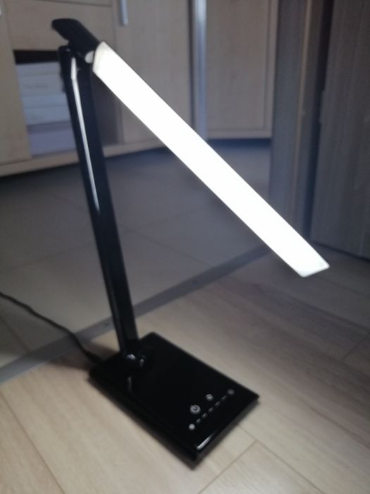 Lampka LED firmy Livarno.