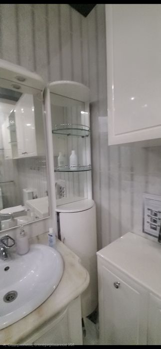Шкафы в ванную комнату