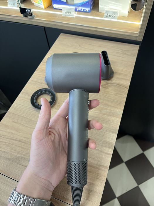 Фен Dyson HD08 Supersonic
