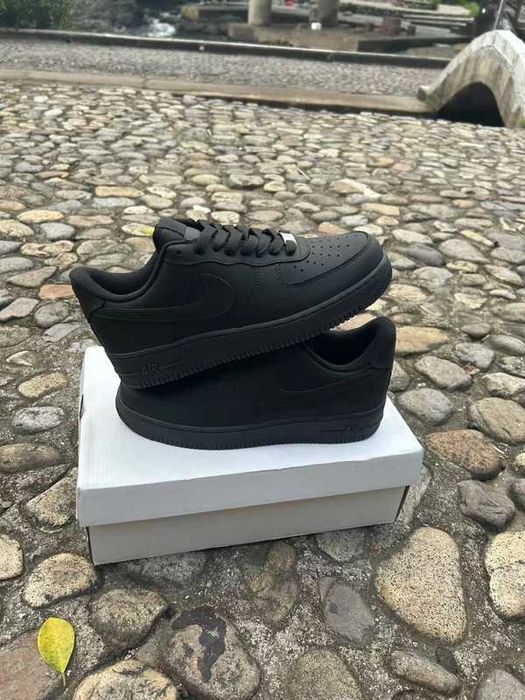 Nike_Air_Force_1_Low_07_Black R.44.5