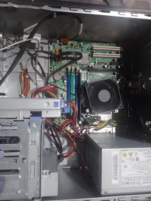 Komputer Stacjonarny ThinkCentre plyta Lenowo Intel Pentium