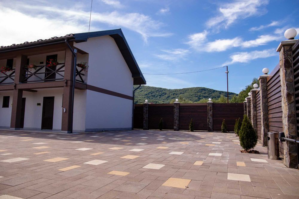 Оренда номерів в с.Велятино Садиба "Велятинський Затишок"