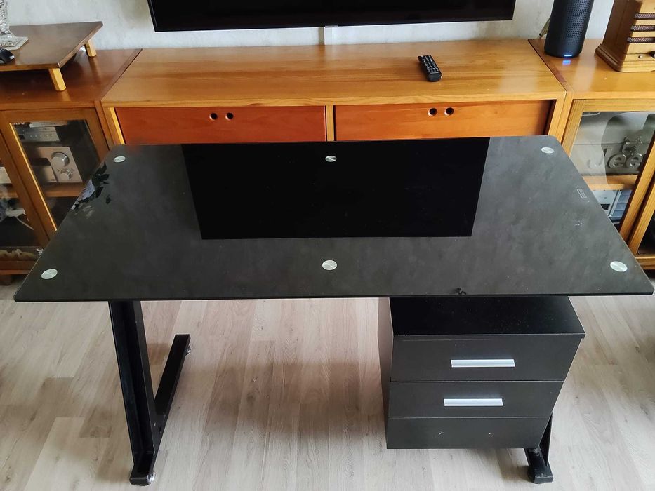 Secretária tampo de vidro temperado