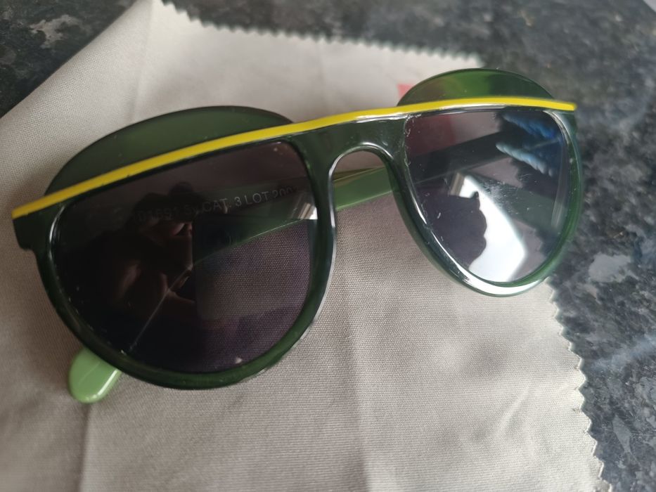 Óculos de sol criança Chicco