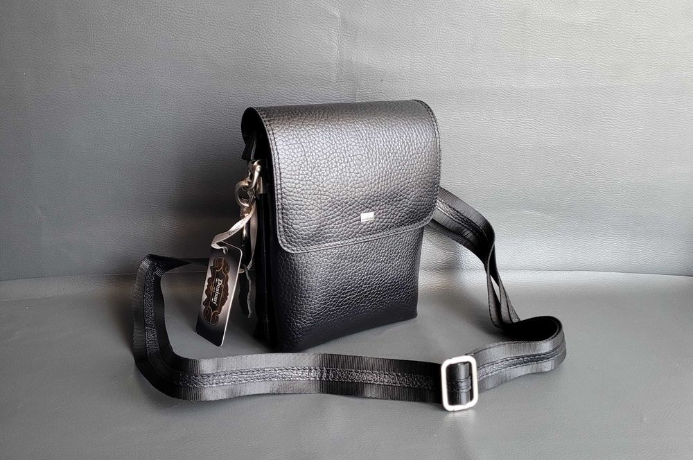 Сумка чоловіча шкіряна / мужская кожаная /  чорна  DESISAN (Туреччина)