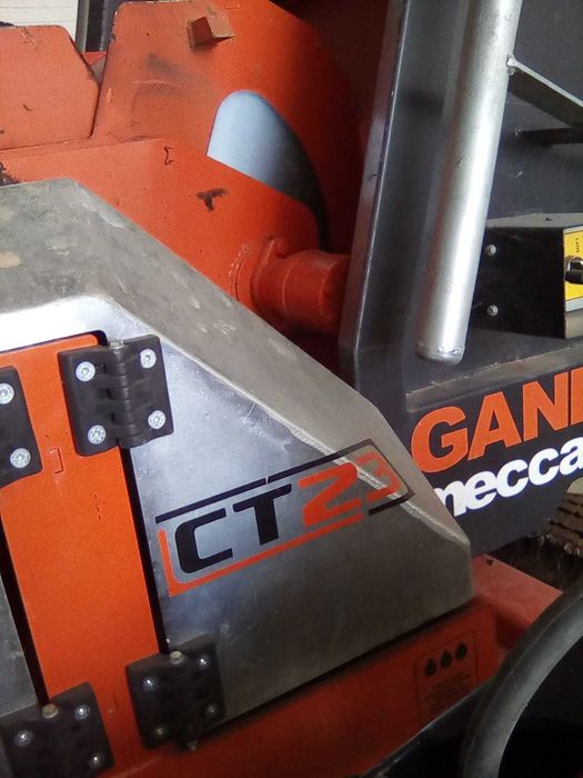 Vendo estilhador GANDINI pouco uso como novo