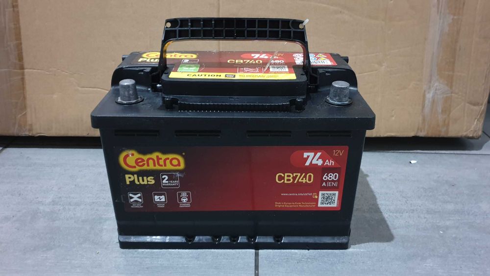 Akumulator używany CENTRA PLUS 12V 74AH 680A