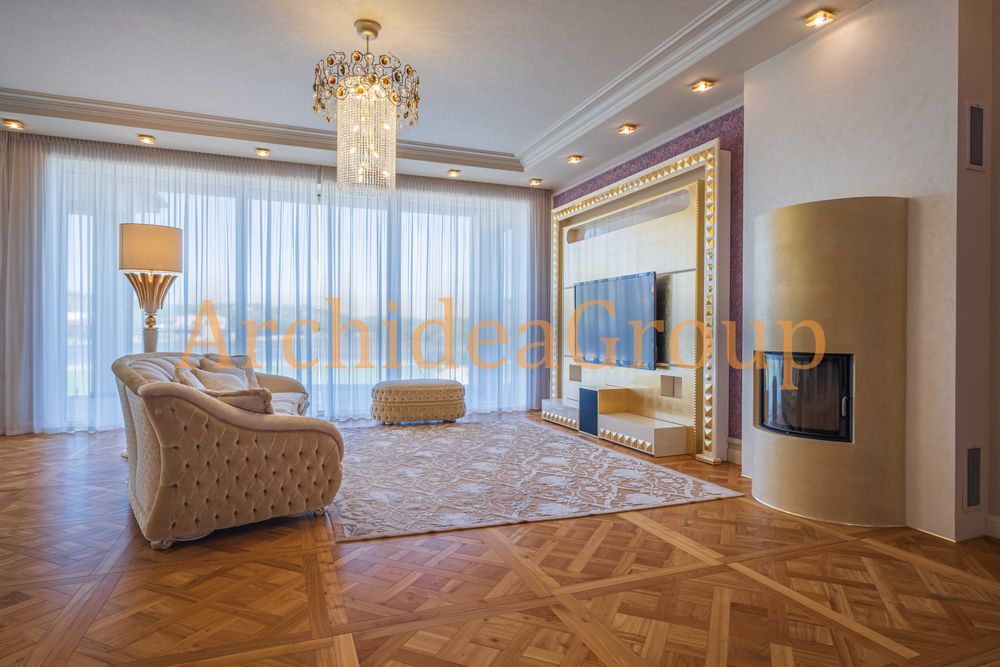 Неперевершений 2-х пов будинок 462 м2 в КМ Хутір Ясний, Ходосівка