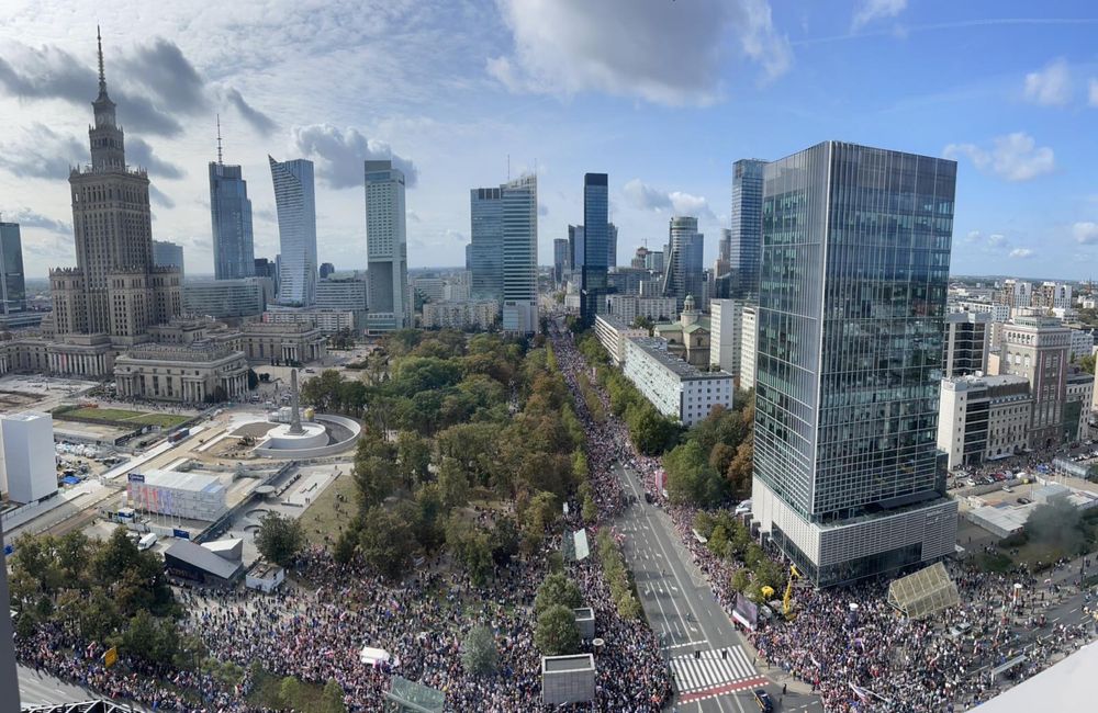 Kawalerka same centrum 27,6 m² + balkon | Metro M1 i M2